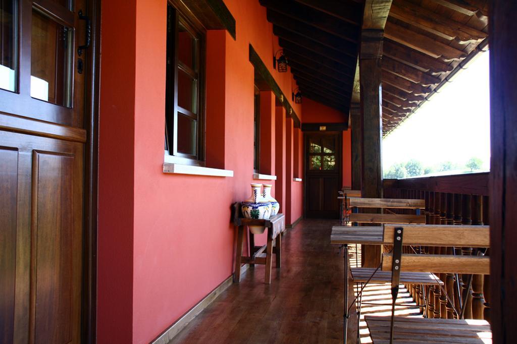 La Casona De Torio Guest House ภายนอก รูปภาพ